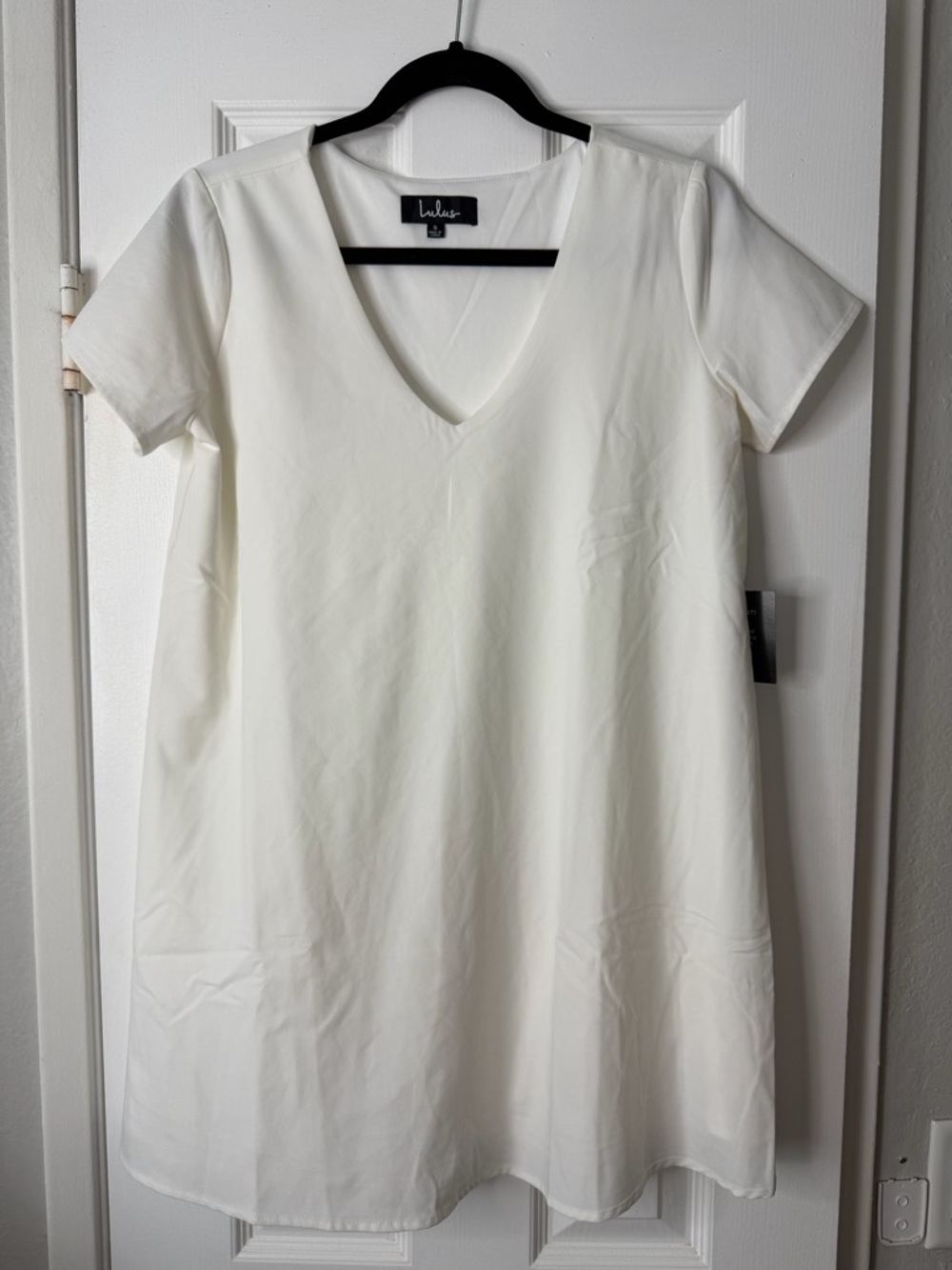 NWT Lulus V-Neck A-Line Shift Dress in Cream